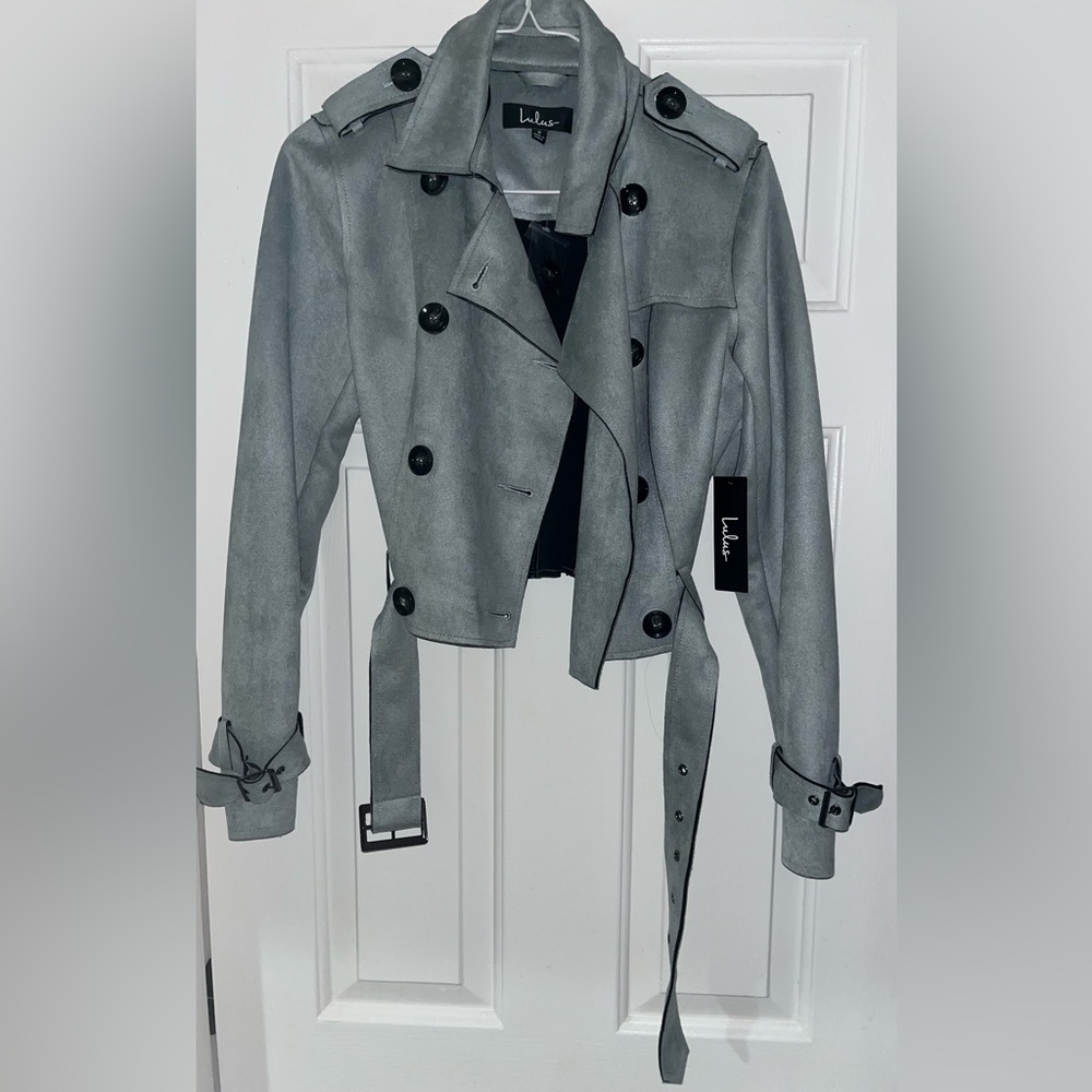 Lulu’s Edinburgh Slate Blue Suede Cropped Trench Coat - size small - Picture 2 of 9